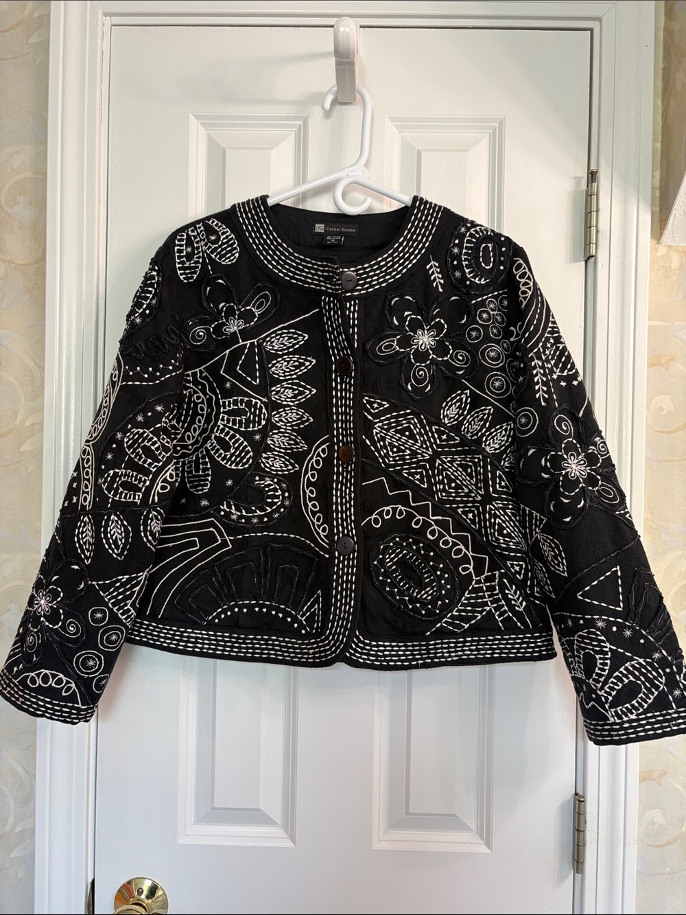 Casual Studio Vintage 90’s Black and White Embroidered Cotton Jacket